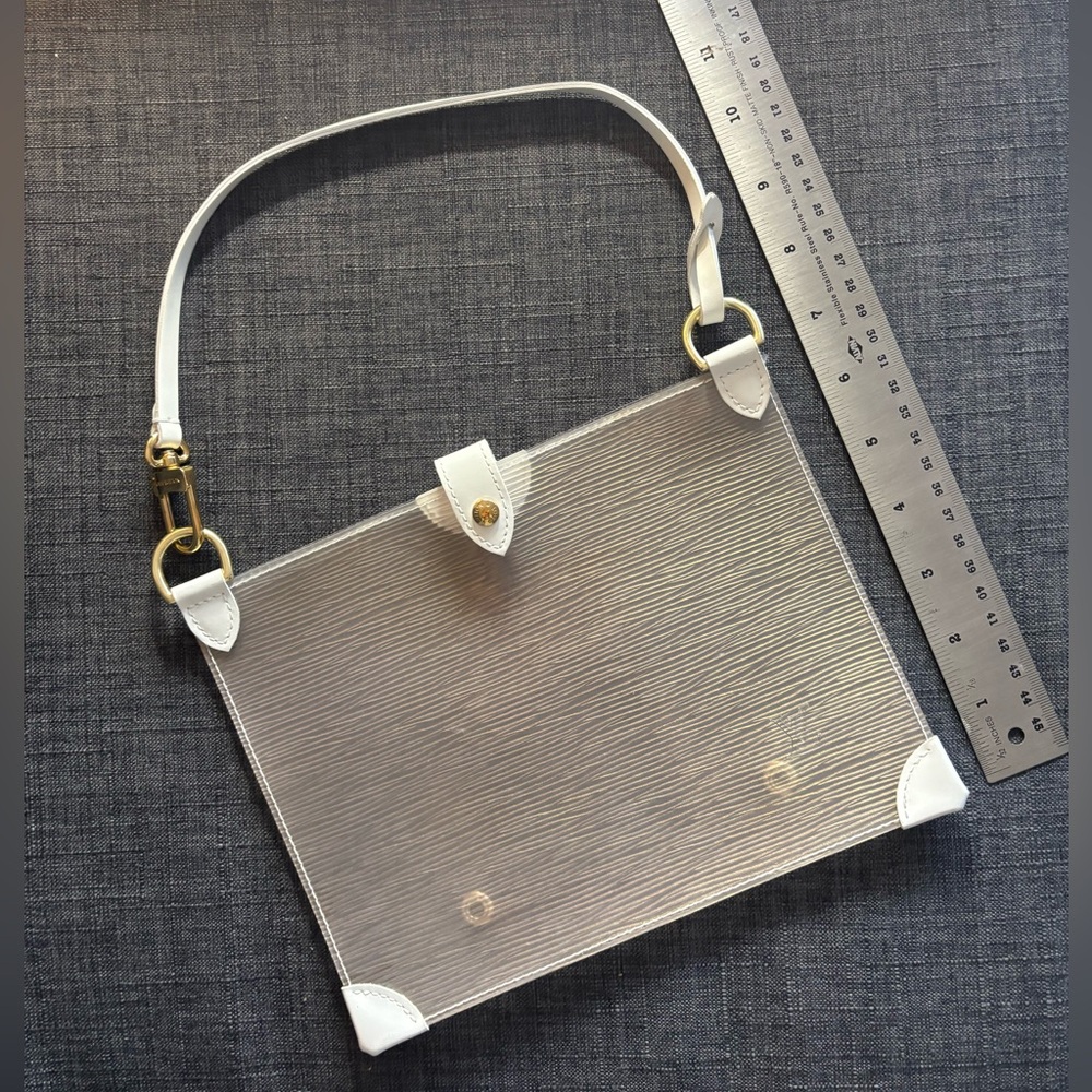 Auth RARE Louis Vuitton Vintage White Translucent Clear Epi Plage Snap Pouch - Picture 4 of 11